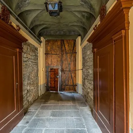 アパート ルレ ディ ジアダ *